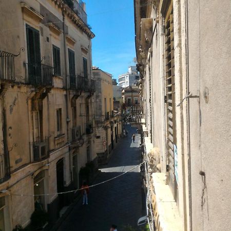 Appartamenti Piazza Duomo Acireale Exterior photo